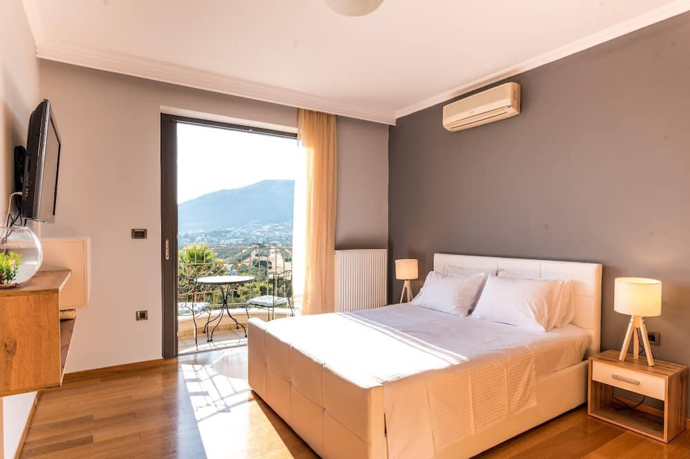 Photo of Bedroom in Palaia Fokaia