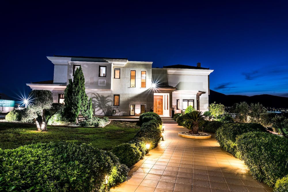 Photo of Outdoor in Palaia Fokaia