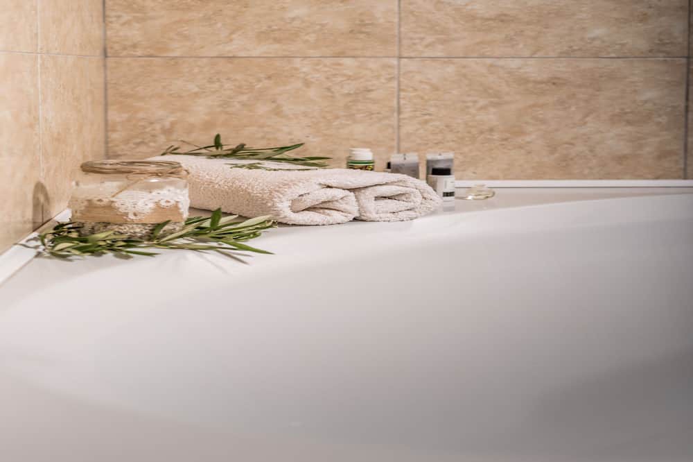 Photo of Bathroom in Koutouloufari