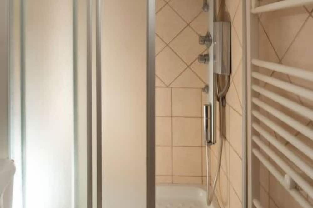 Photo of Bathroom in Koutouloufari