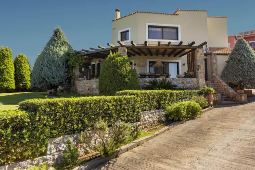 Photo of Outdoor in Koutouloufari