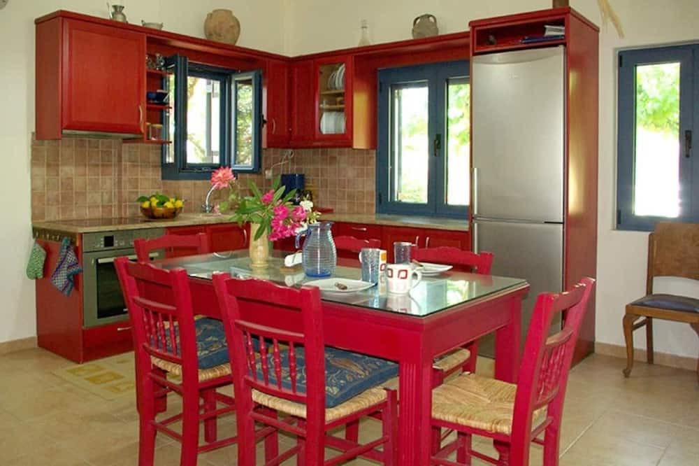 Photo of Kitchen in Faistos
