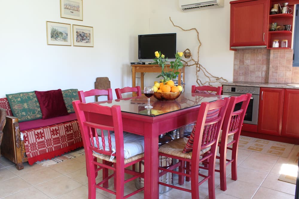 Photo of Kitchen in Faistos