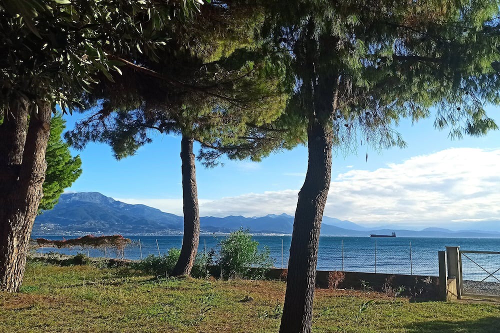 Photo of Outdoor in Gefira Mpania