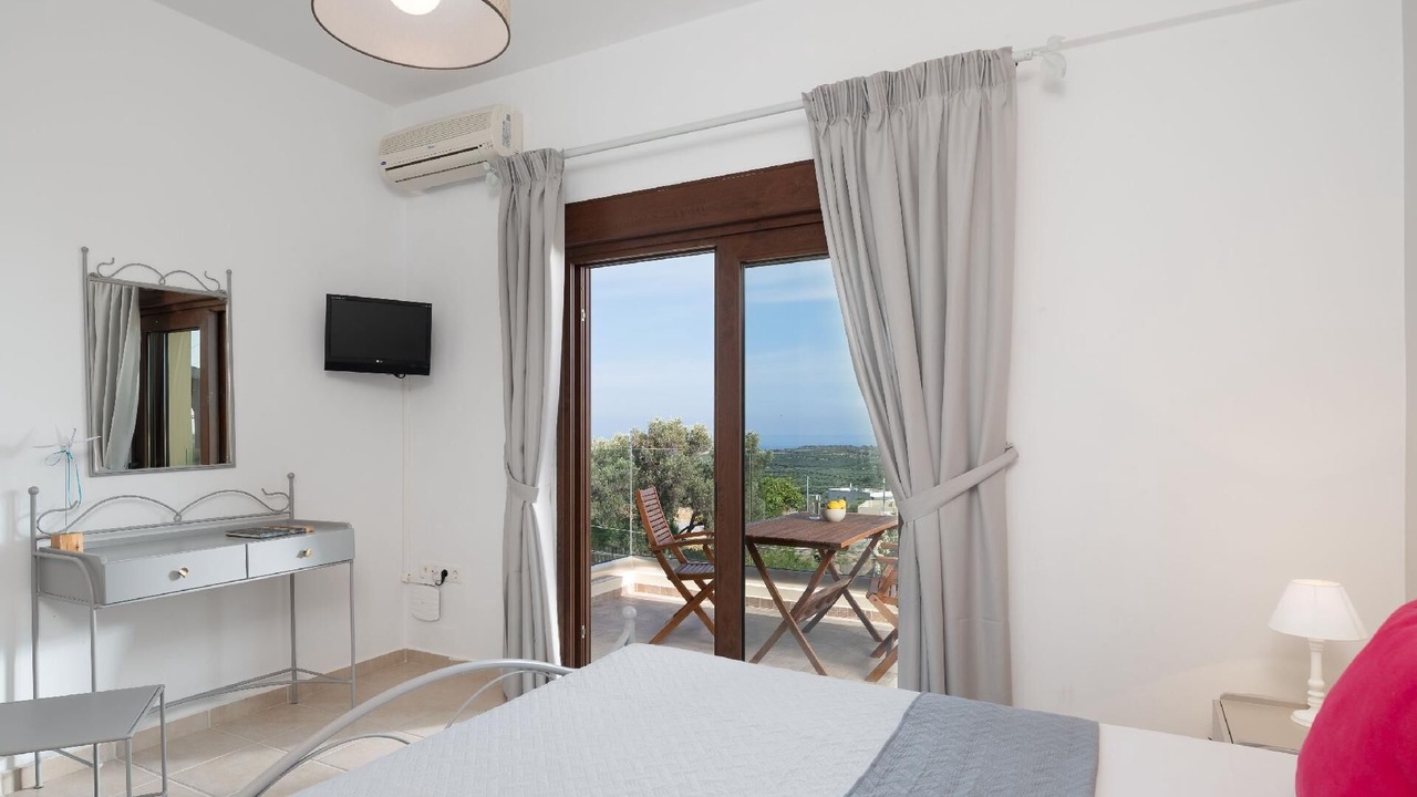 Photo of Bedroom in Loutra