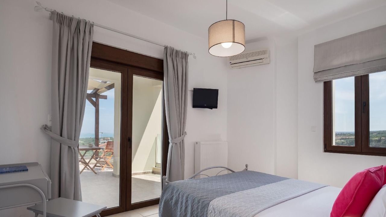 Photo of Bedroom in Loutra