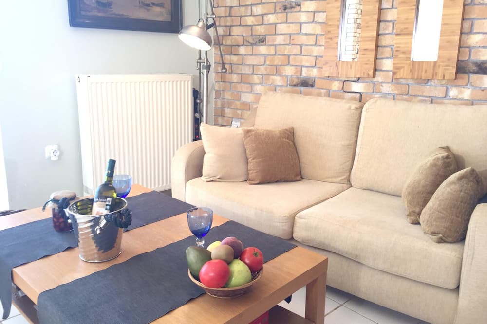 Photo of Livingroom in Akrogialion