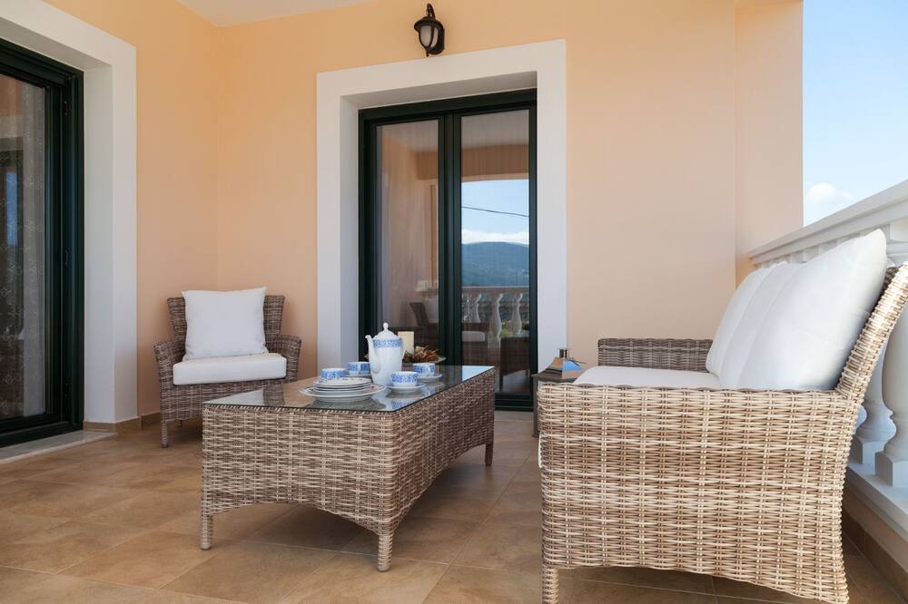 Photo of Patio Balcony in Samos