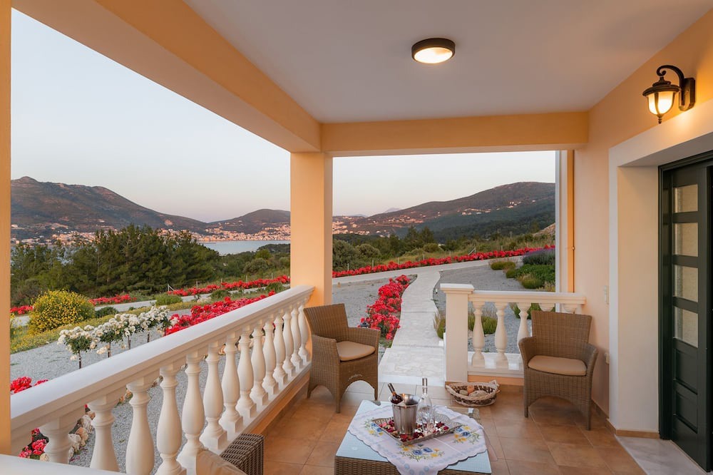 Photo of Patio Balcony in Samos
