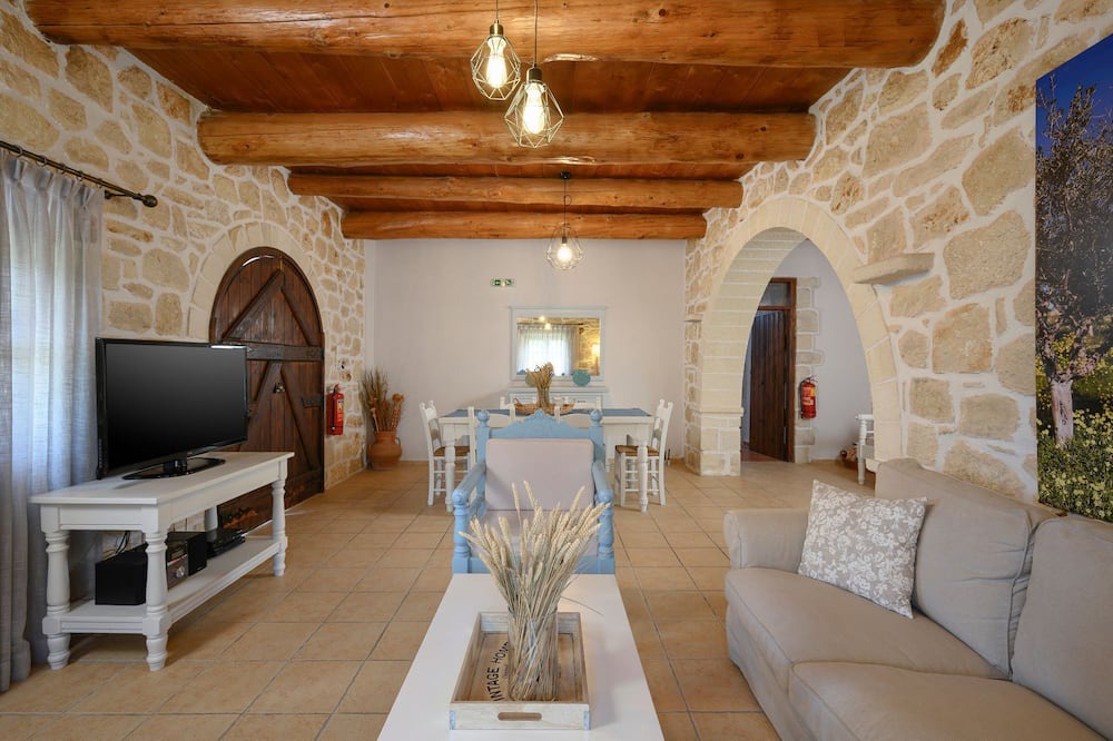 Photo of Livingroom in Maza
