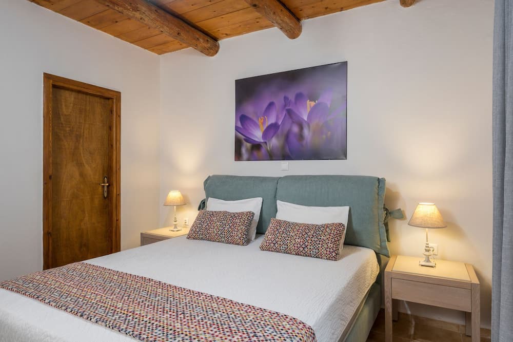 Photo of Bedroom in Maza