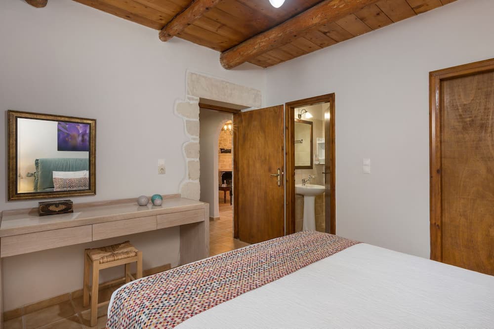 Photo of Bedroom in Maza