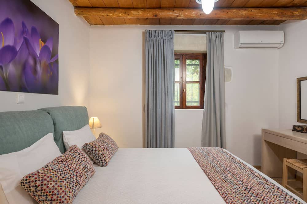 Photo of Bedroom in Maza