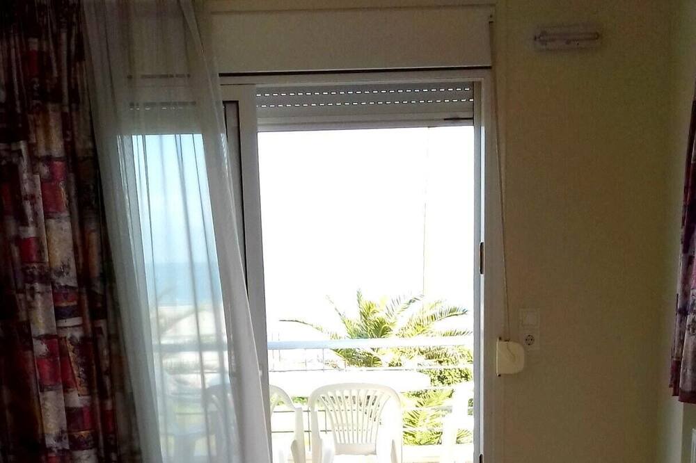 Photo of Patio Balcony in Velon