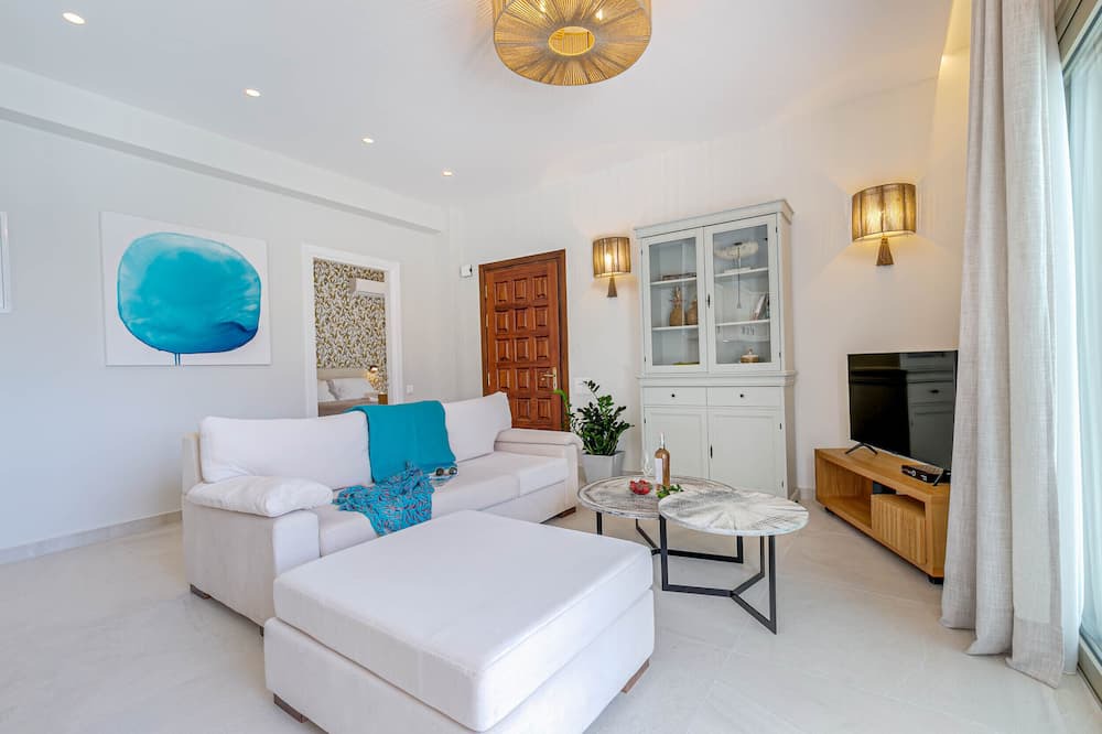 Photo of Livingroom in Kalami