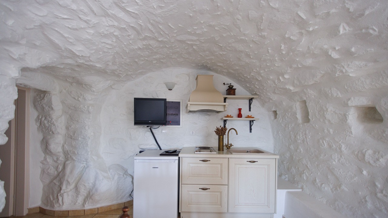 Photo of Others in Omales