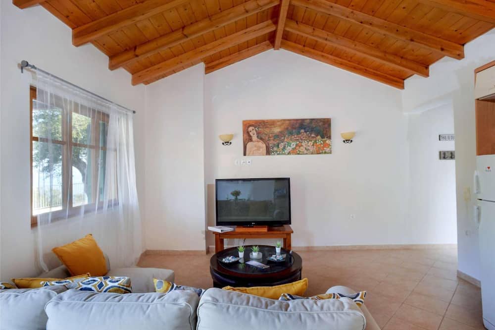 Photo of Bedroom in Longos