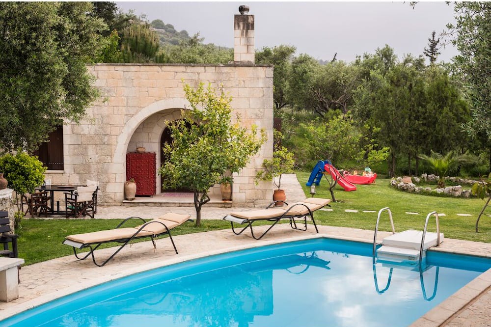 Photo of Outdoor in Maza