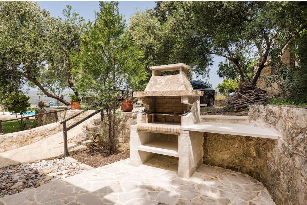 Photo of Outdoor in Maza