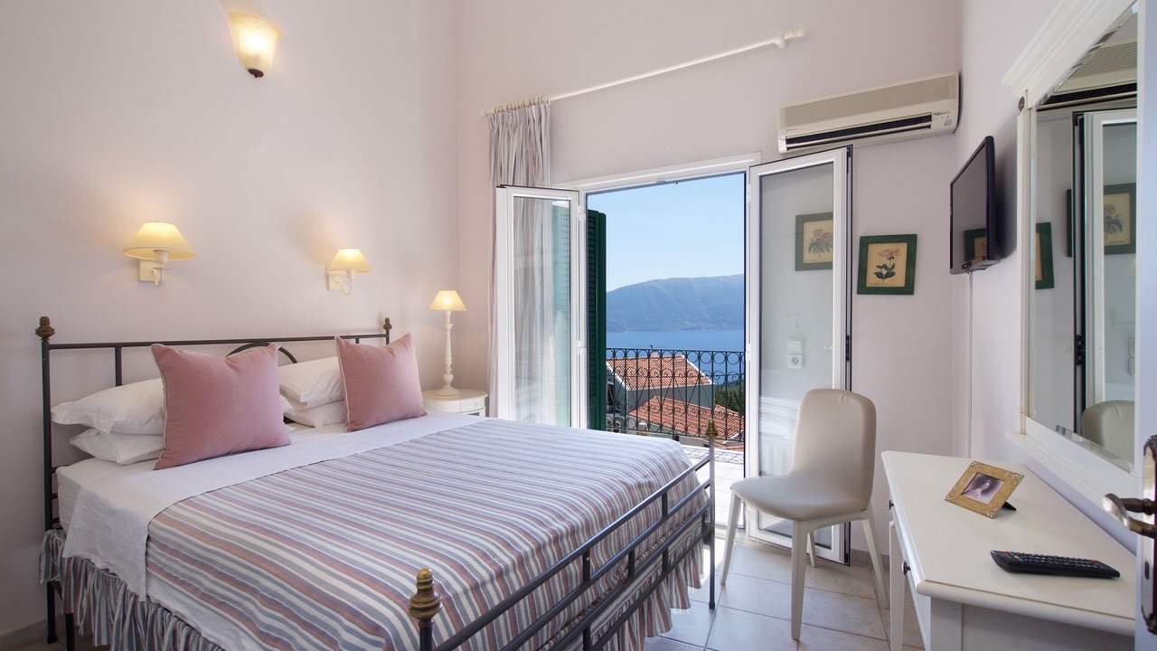 Photo of Bedroom in Tselendata