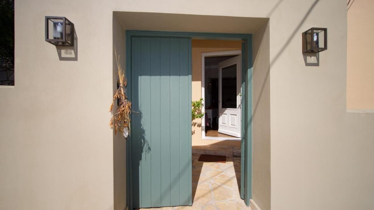 Photo of Outdoor in Tselendata