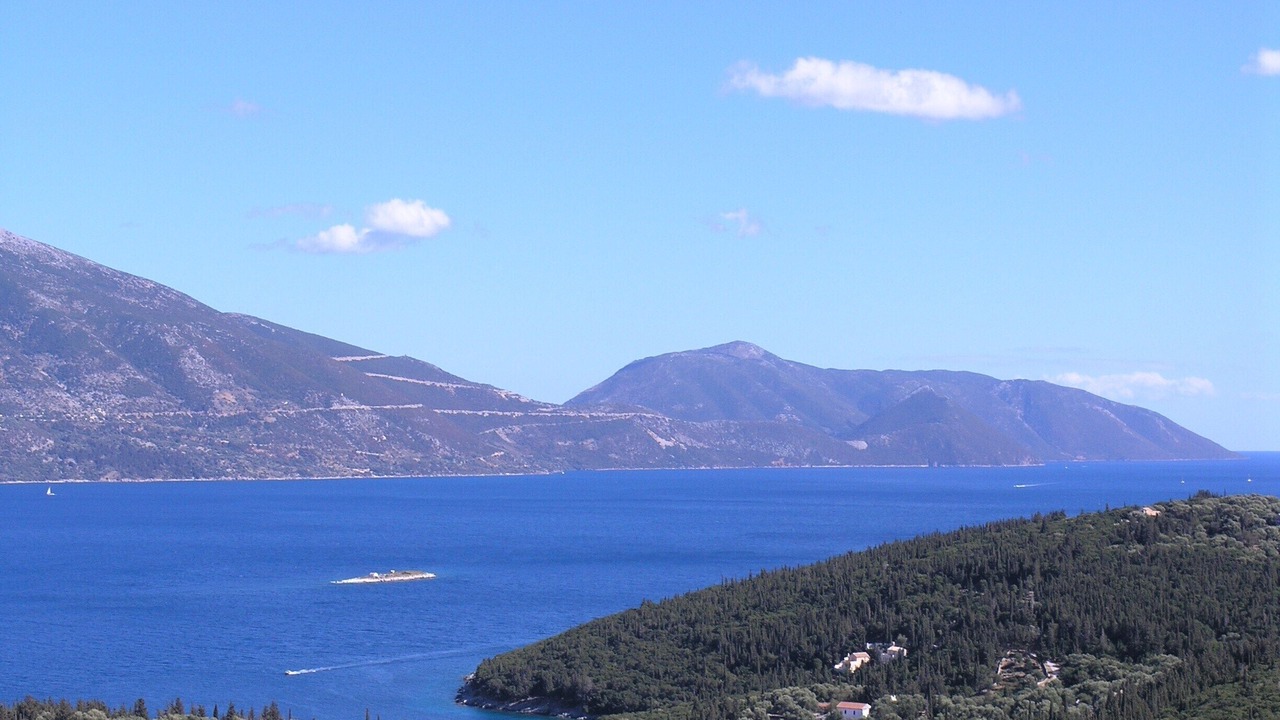 Photo of Others in Tselendata