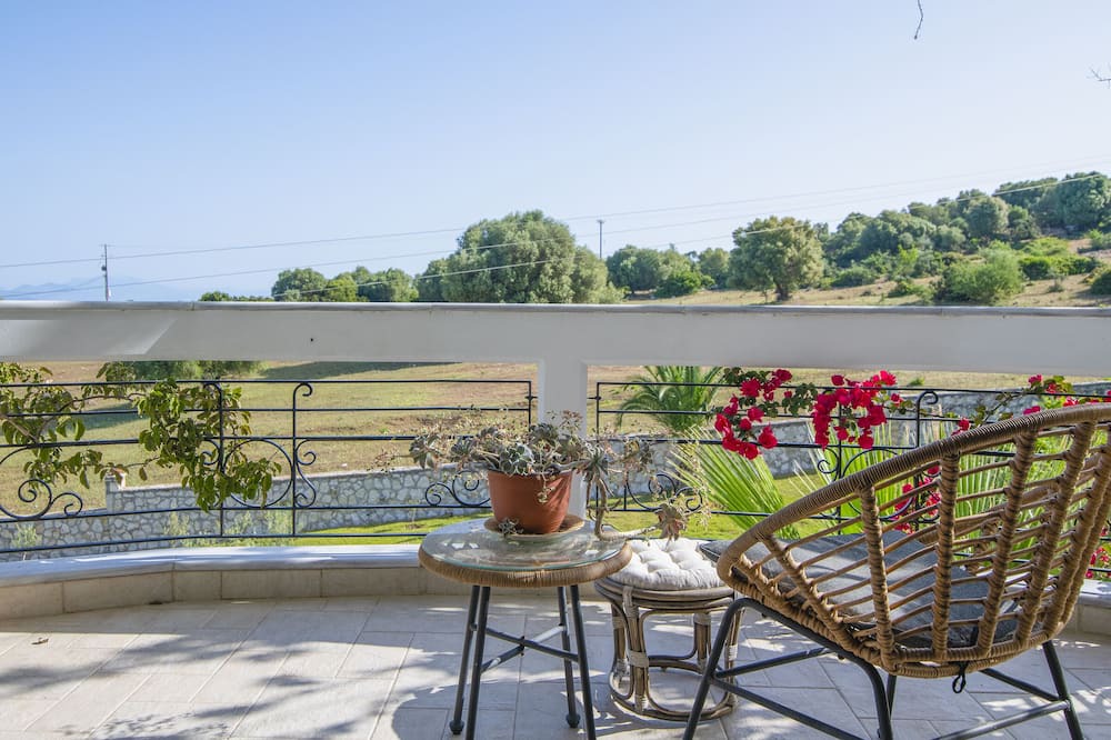Photo of Patio Balcony in Monastiraki