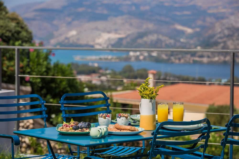 Photo of Patio Balcony in Khelmata