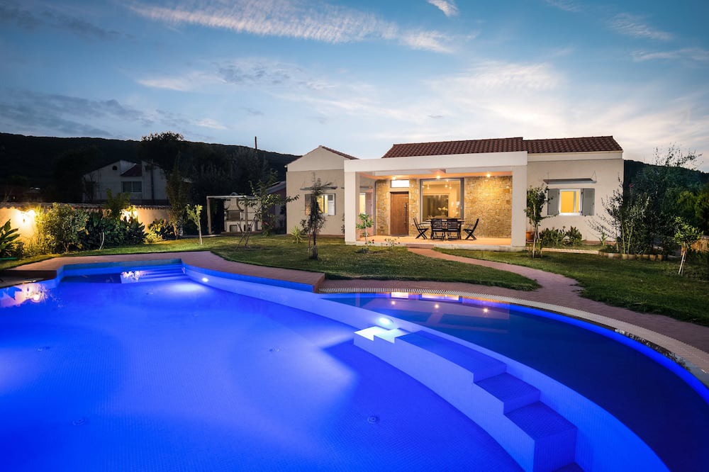 Photo of Outdoor in Messonghi