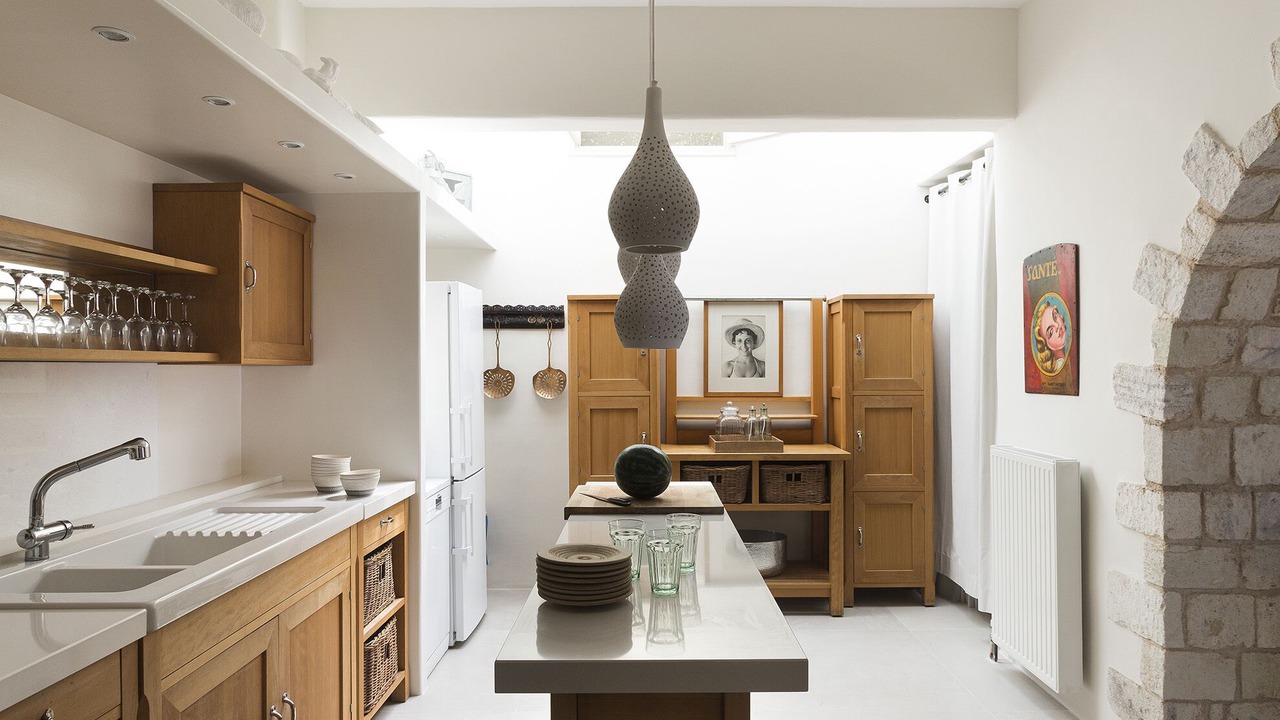 Photo of Kitchen in Faros Armenistis