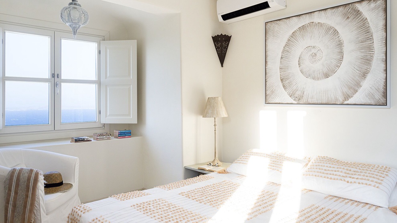 Photo of Bedroom in Faros Armenistis