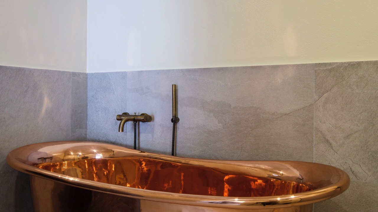 Photo of Bathroom in Plintri