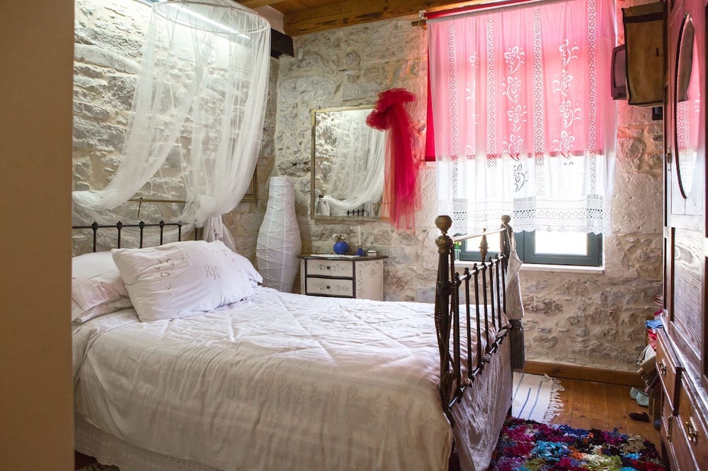 Photo of Bedroom in Vlachiana