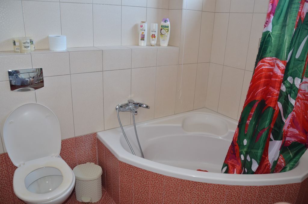 Photo of Bathroom in Ialyssos