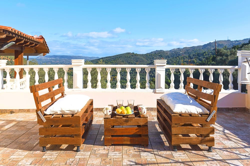 Photo of Patio Balcony in Drakona
