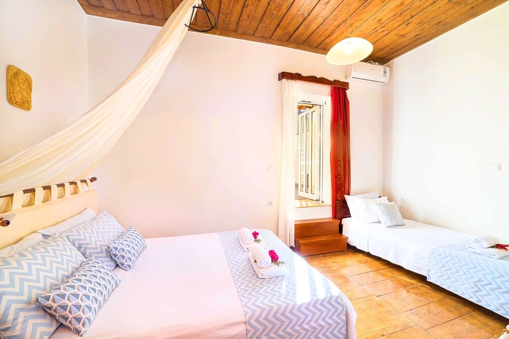 Photo of Bedroom in Drakona