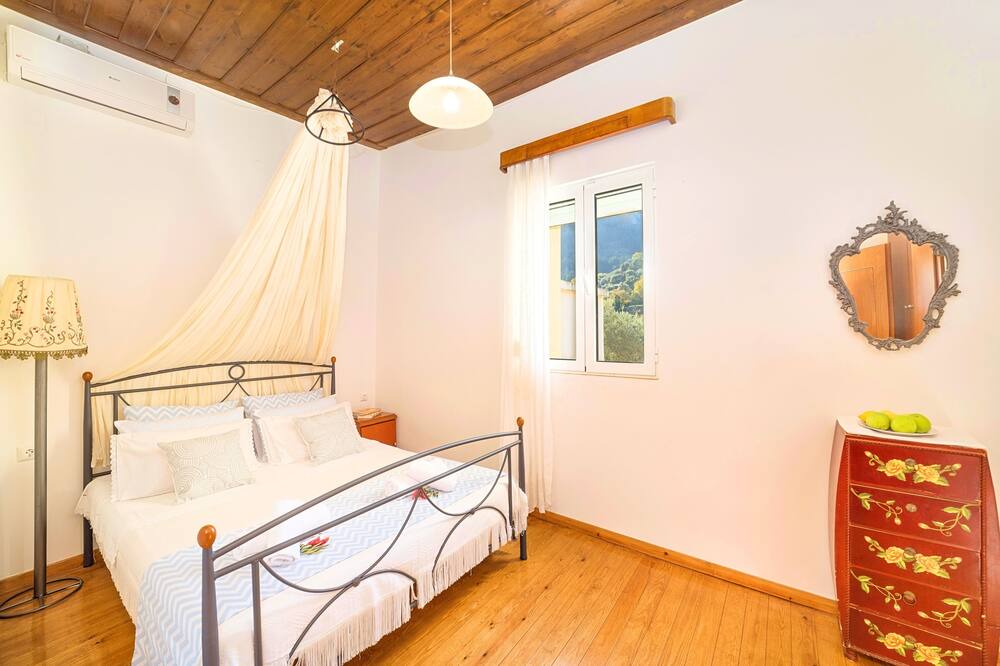 Photo of Bedroom in Drakona