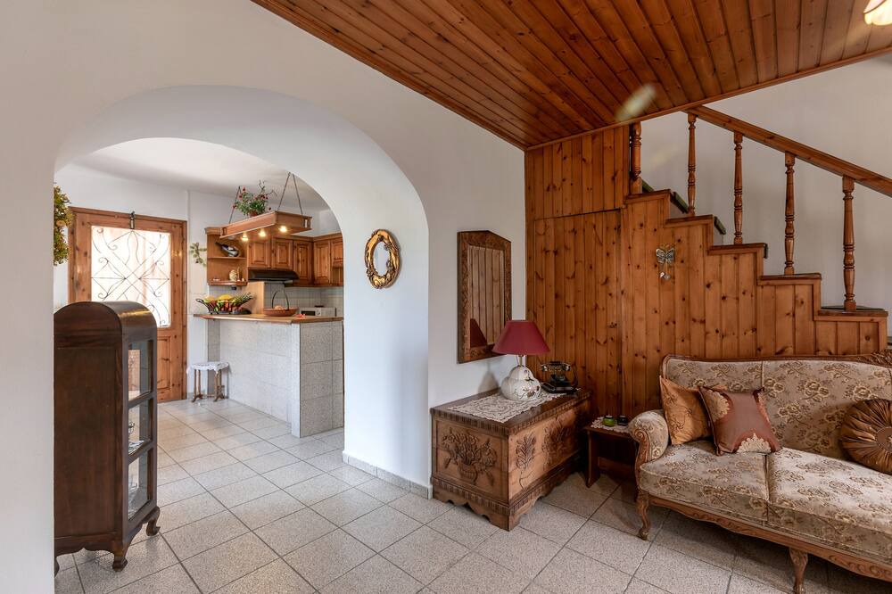 Photo of Livingroom in Archanes