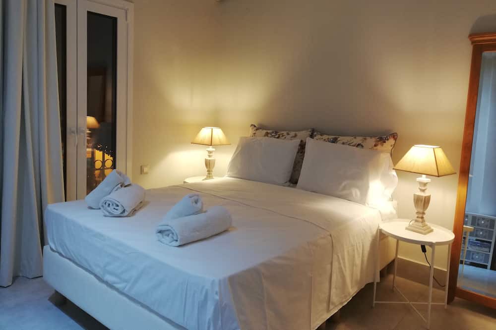 Photo of Bedroom in Mochos