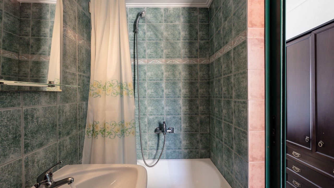 Photo of Bathroom in Skliri
