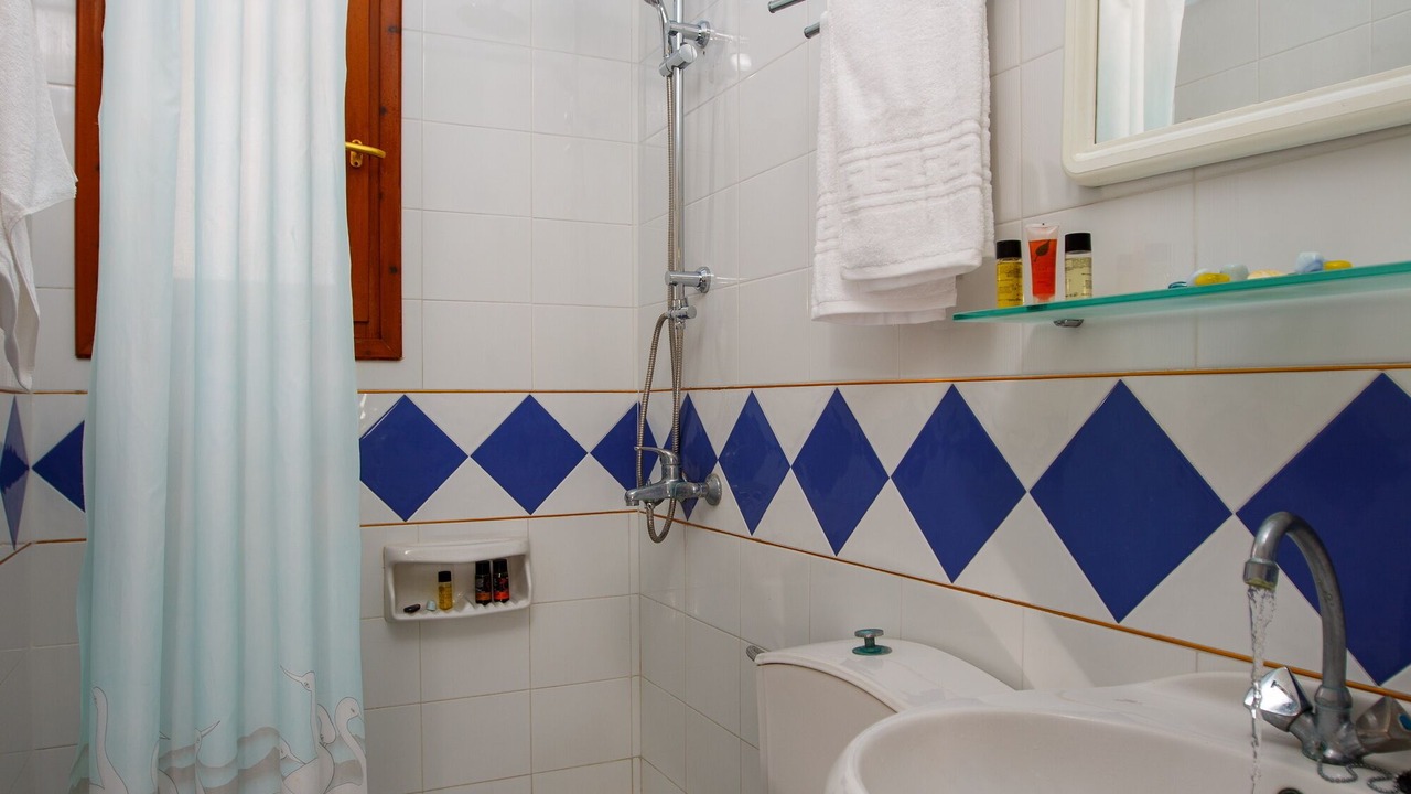Photo of Bathroom in Koutouloufari