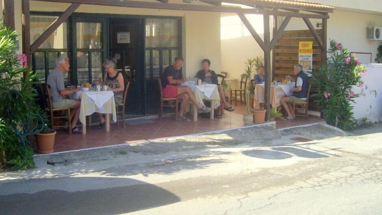 Photo of Others in Zaros