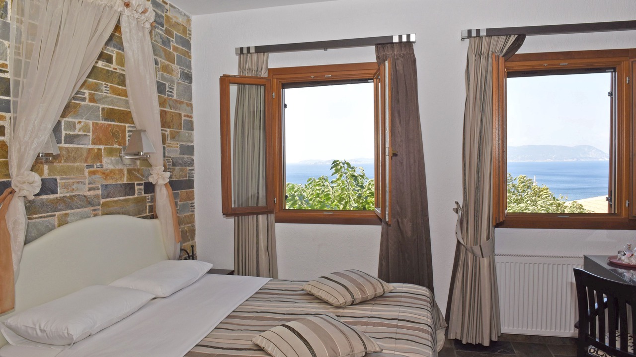 Photo of Bedroom in Loutraki