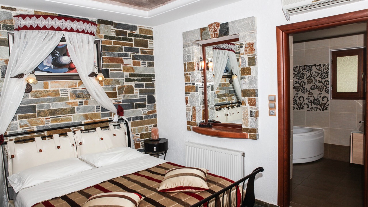 Photo of Bedroom in Loutraki