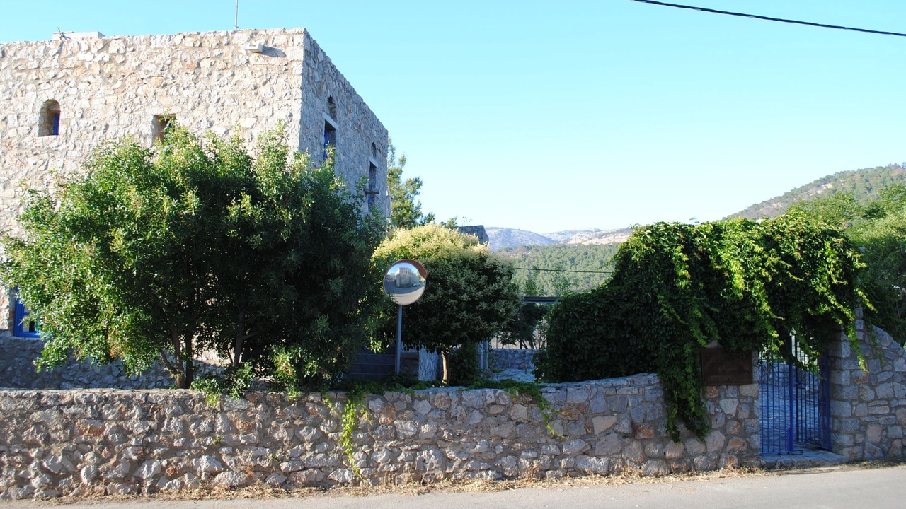 Photo of Others in Avgonima