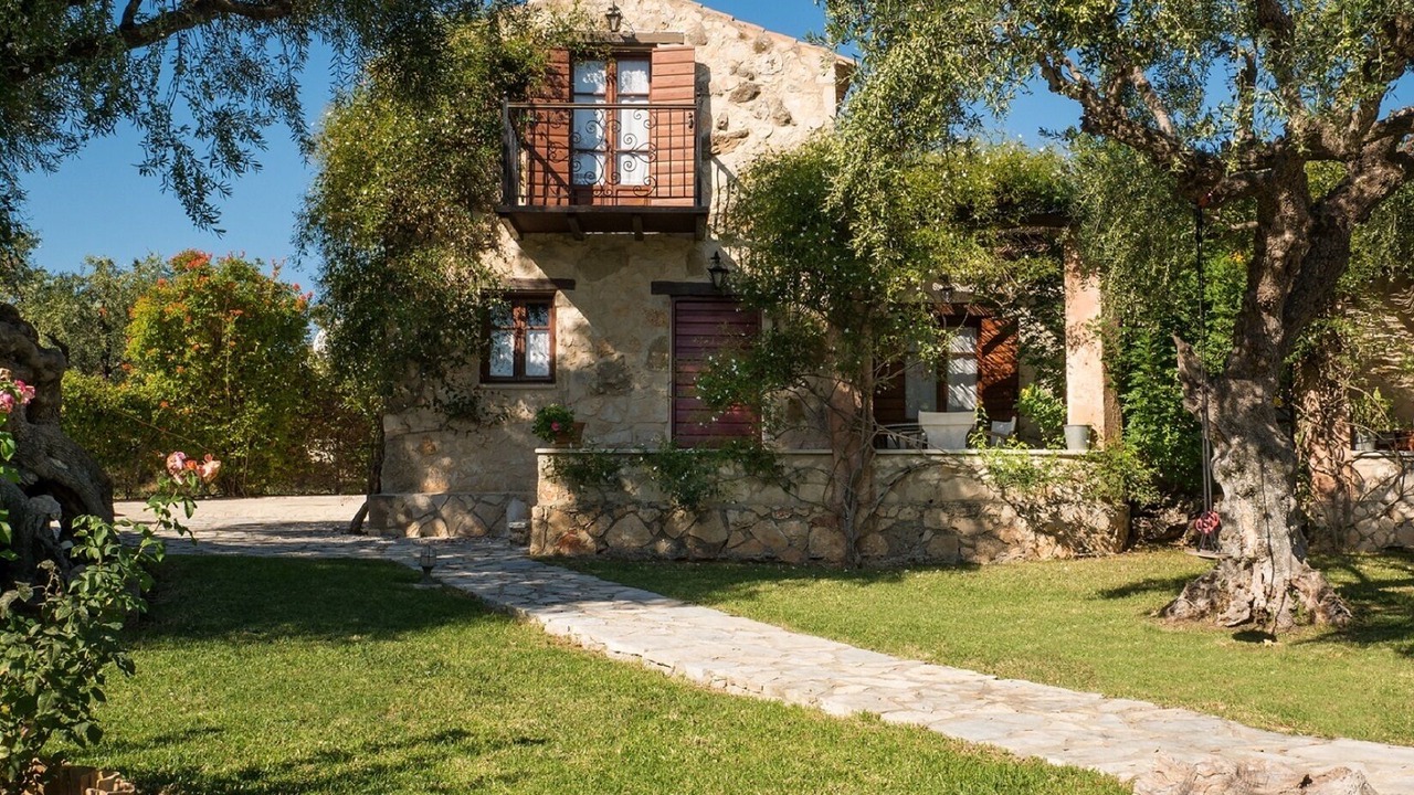 Photo of Outdoor in Neromilos