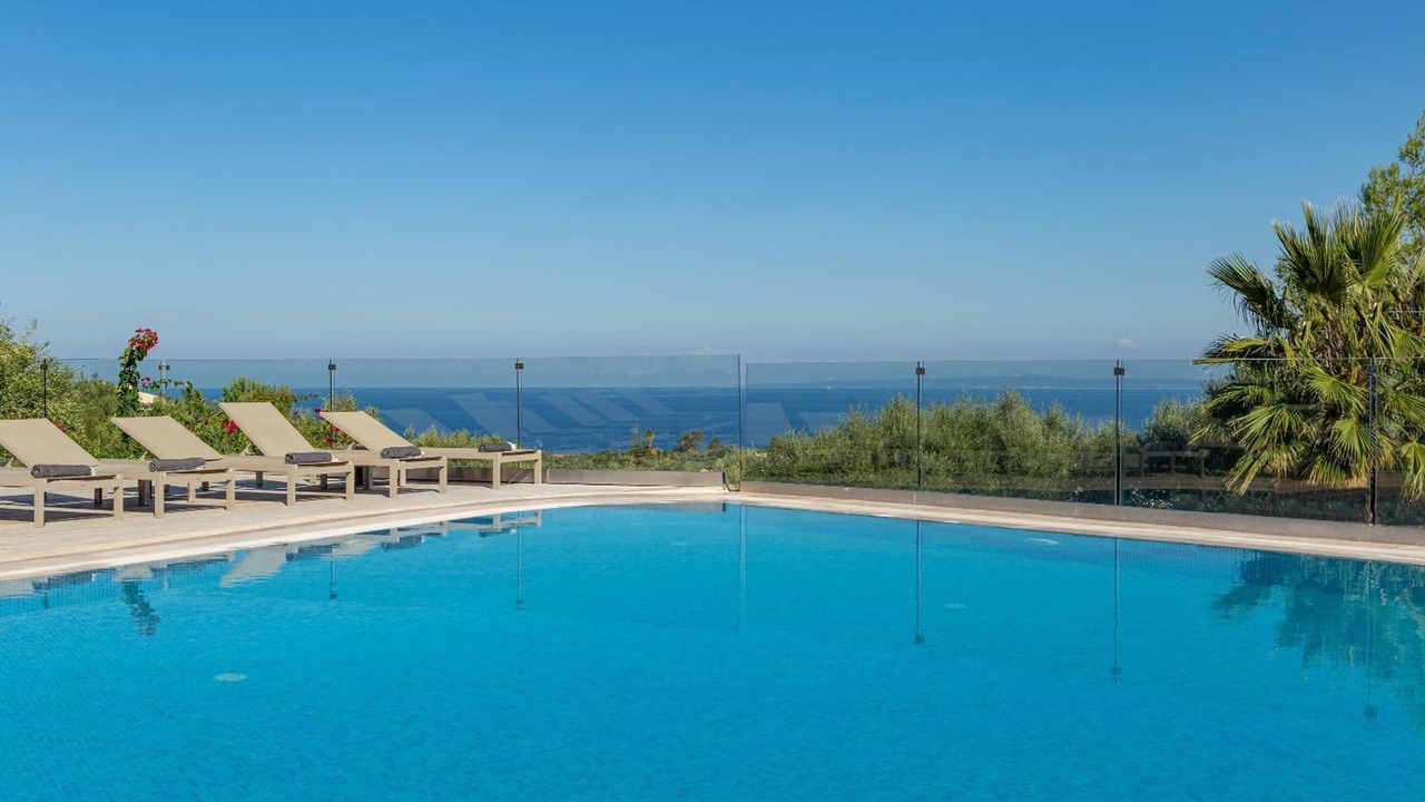 Photo of Outdoor in Neromilos