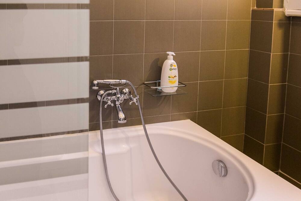 Photo of Bathroom in Exarhia