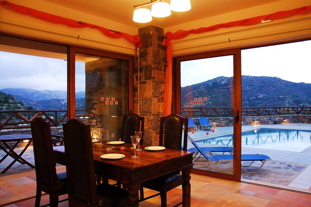 Photo of Kitchen in Prina