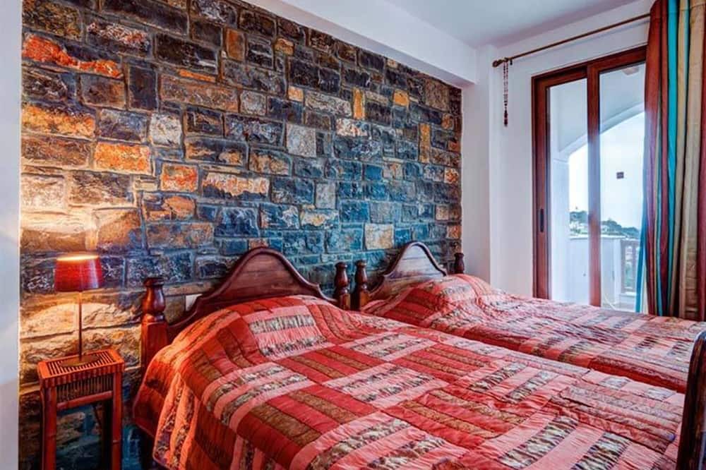 Photo of Bedroom in Prina